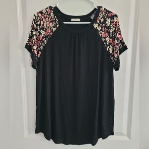 E Luna Black and Floral Blouse Top